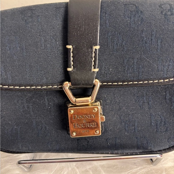 Dooney & Bourke Black Mini Wristlet - Picture 4 of 6